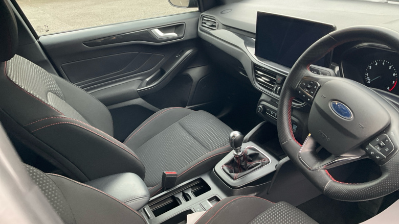 Ford Focus 1.0 EcoBoost ST-Line 5dr Petrol Hatchback